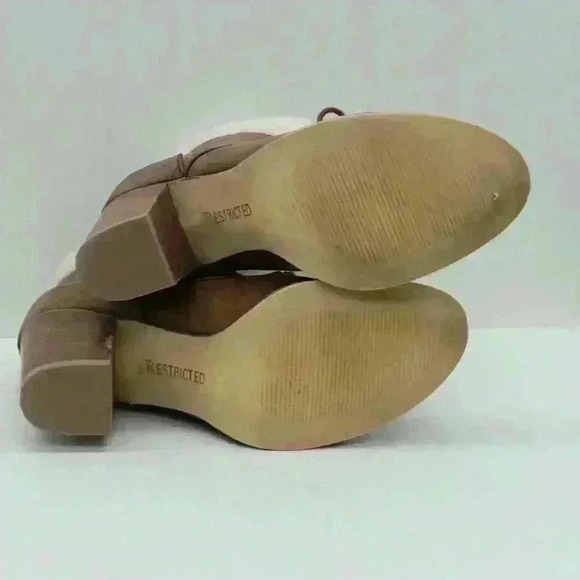 Restricted Women's Brown Ankle Boots With Sherpa Fur Trim Size US 8 - Picture 10 of 10